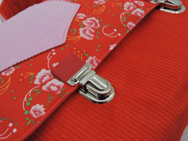 cartable maternelle velours rouge et coton pp rouge fleurs3